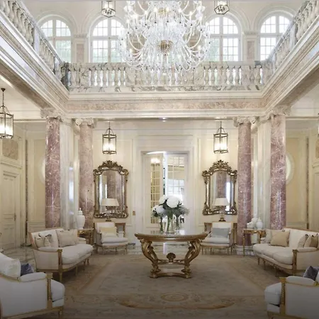 La * Roquebrune-Cap-Martin