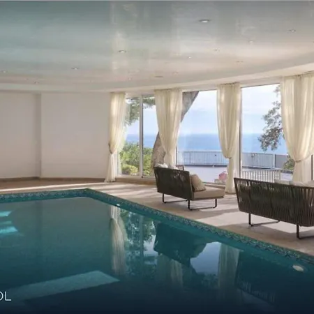 Villa La